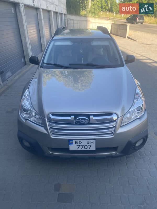 Универсал Subaru Outback 2014 в Тернополе