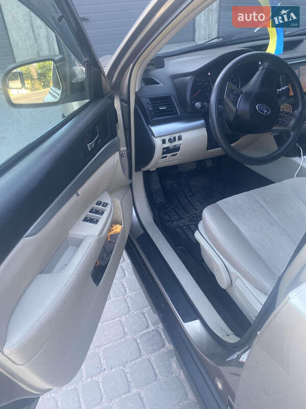 Универсал Subaru Outback 2014 в Тернополе