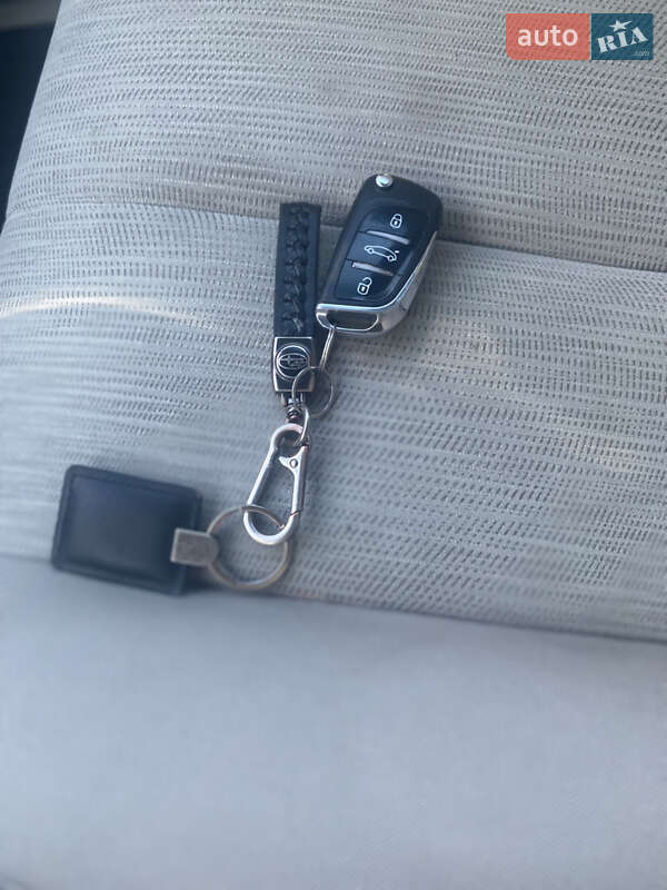 Универсал Subaru Outback 2014 в Тернополе