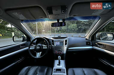 Универсал Subaru Outback 2011 в 