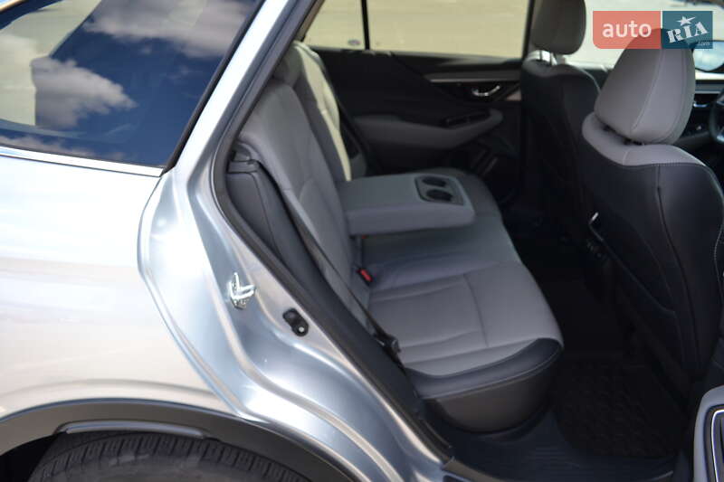 Универсал Subaru Outback 2022 в Киеве
