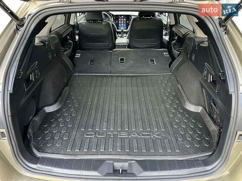 Универсал Subaru Outback 2024 в Киеве