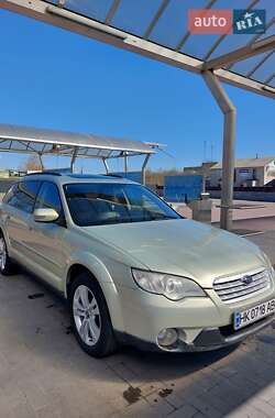Універсал Subaru Outback 2007 в Рівному