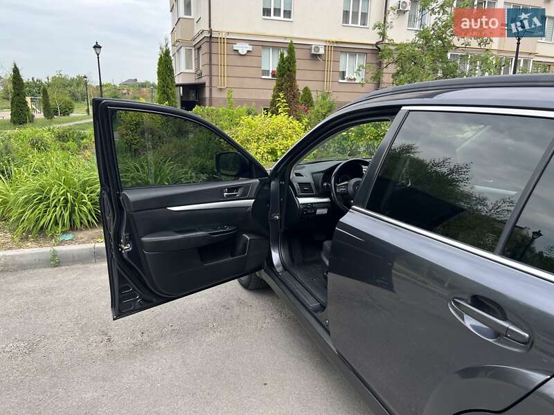 Универсал Subaru Outback 2012 в Киеве фото 33 Универсал Subaru Outback 2012 в Киеве