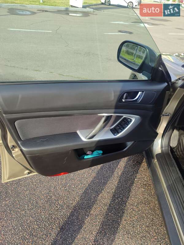 Универсал Subaru Outback 2008 в Киеве фото 13 Универсал Subaru Outback 2008 в Киеве