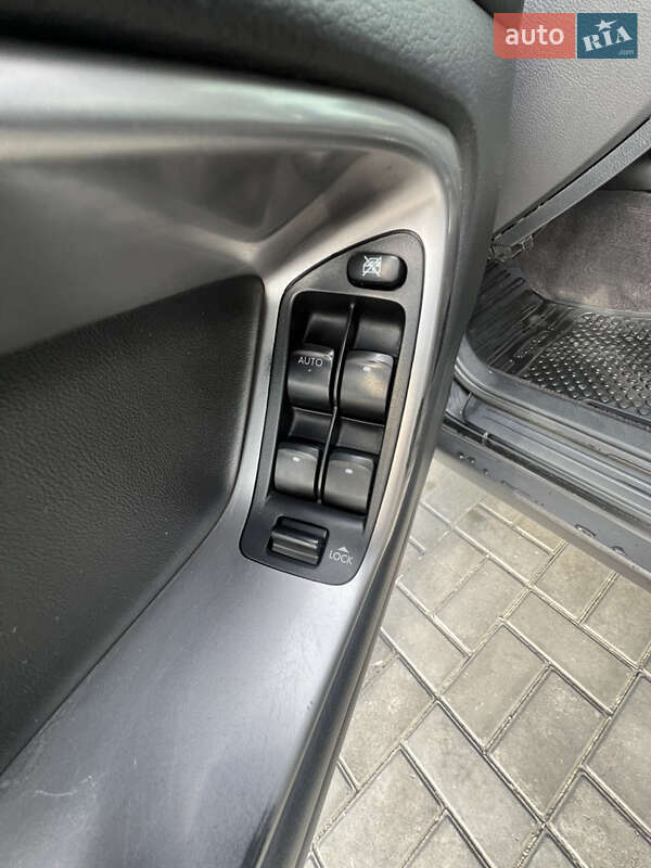 Универсал Subaru Outback 2006 в Днепре