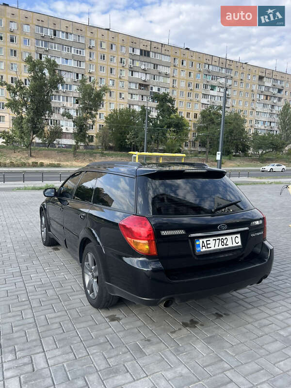 Универсал Subaru Outback 2006 в Днепре