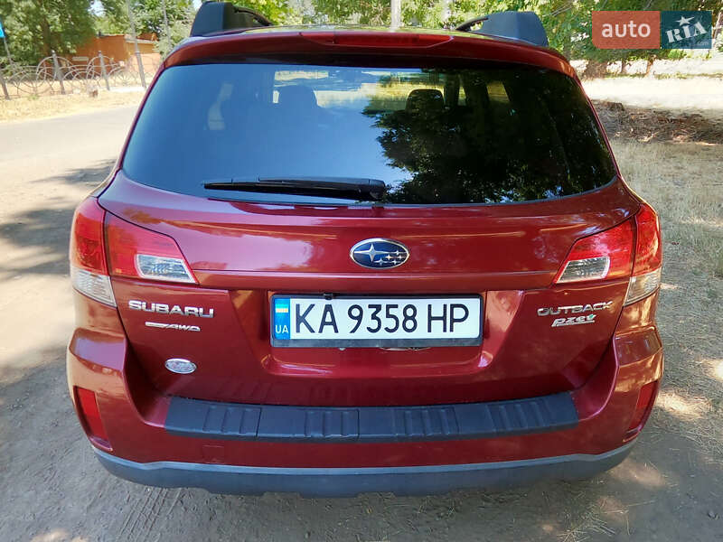 Универсал Subaru Outback 2010 в Одессе