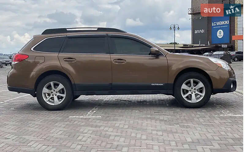Универсал Subaru Outback 2013 в 
