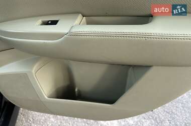Универсал Subaru Outback 2013 в 