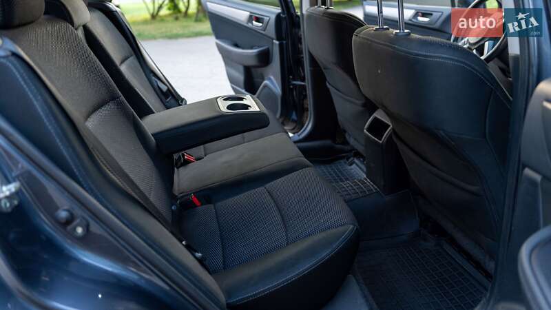 Универсал Subaru Outback 2015 в Киеве фото 14 Универсал Subaru Outback 2015 в Киеве