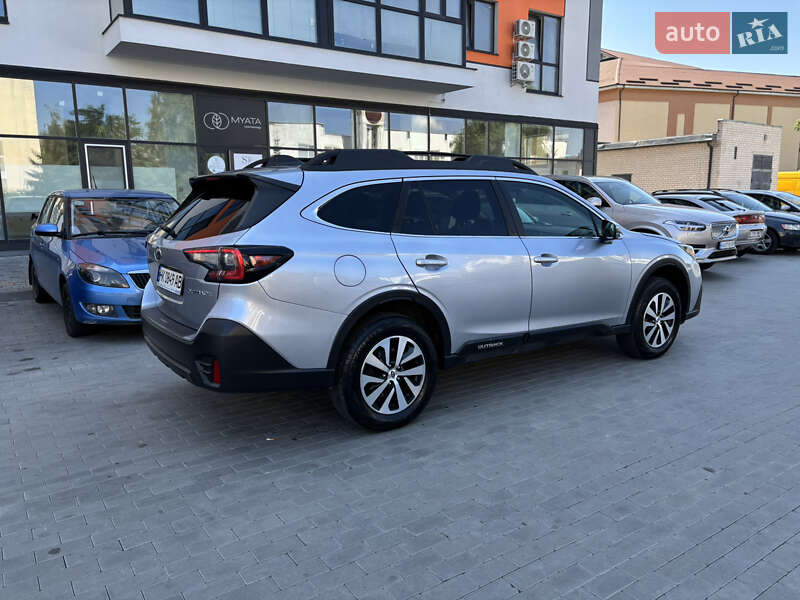 Универсал Subaru Outback 2021 в Вараше