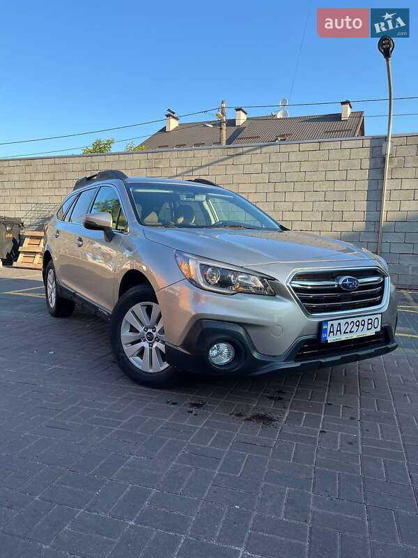 Subaru Outback 2018
