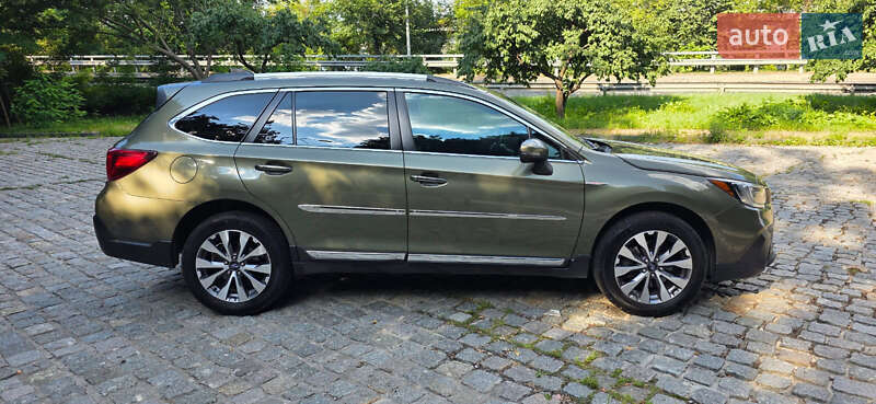 Універсал Subaru Outback 2018 в Києві