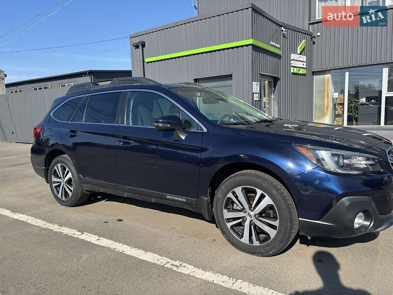 Універсал Subaru Outback 2017 в Харкові