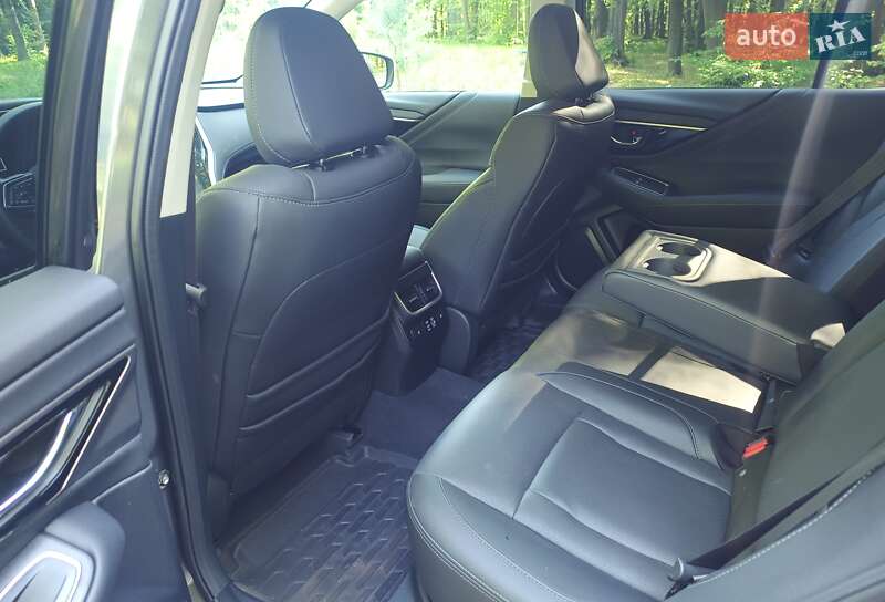 Внедорожник / Кроссовер Subaru Outback 2023 в Виннице