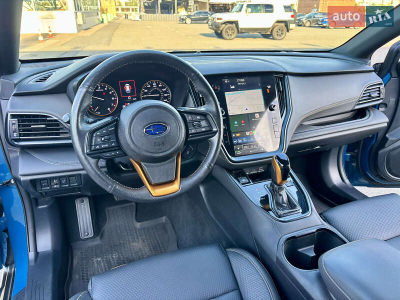Внедорожник / Кроссовер Subaru Outback 2023 в Киеве