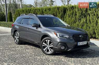 Універсал Subaru Outback 2018 в Дніпрі