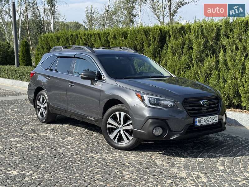 Subaru Outback 2018