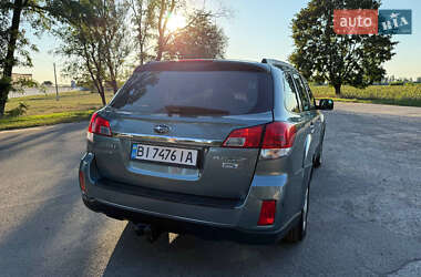 Универсал Subaru Outback 2009 в Полтаве