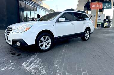 Універсал Subaru Outback 2012 в Дніпрі