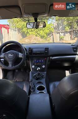 Универсал Subaru Outback 2009 в Петропавловке