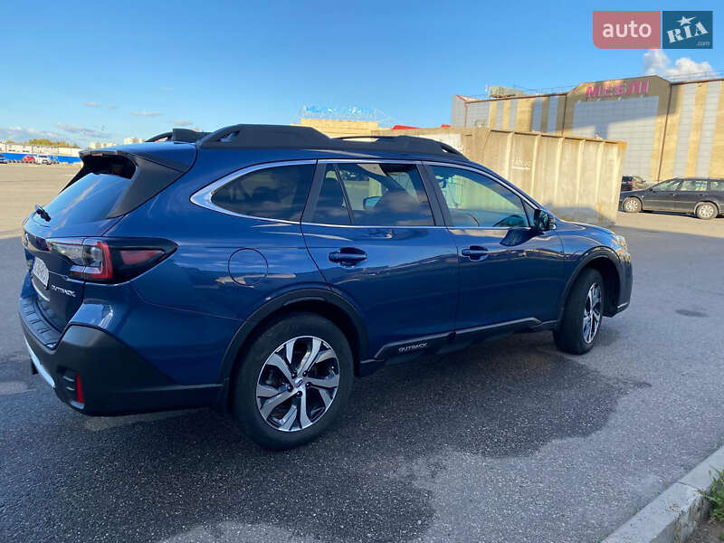 Внедорожник / Кроссовер Subaru Outback 2022 в Харькове