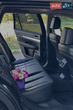 Универсал Subaru Outback 2010 в Днепре