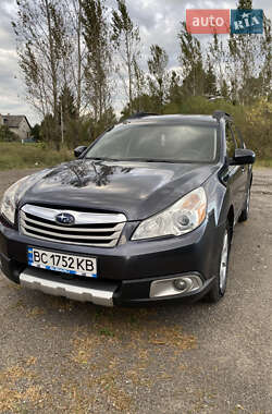 Универсал Subaru Outback 2012 в 