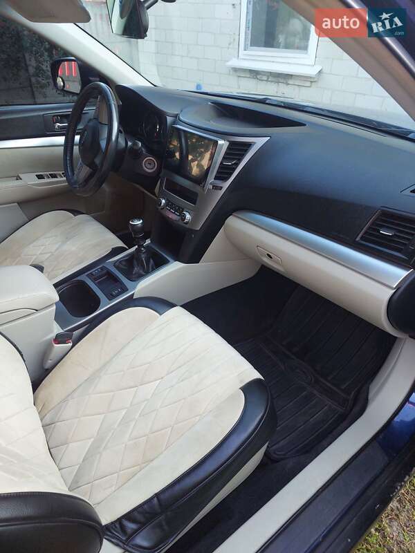Універсал Subaru Outback 2009 в Черкасах