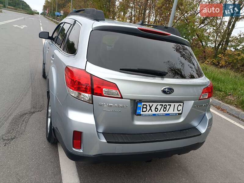 Универсал Subaru Outback 2013 в Хмельницком