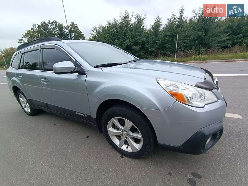 Универсал Subaru Outback 2013 в Хмельницком
