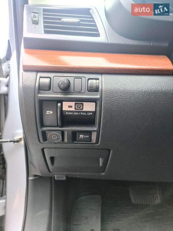 Универсал Subaru Outback 2013 в Хмельницком