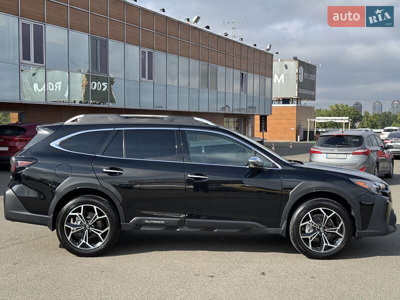 Универсал Subaru Outback 2023 в Киеве