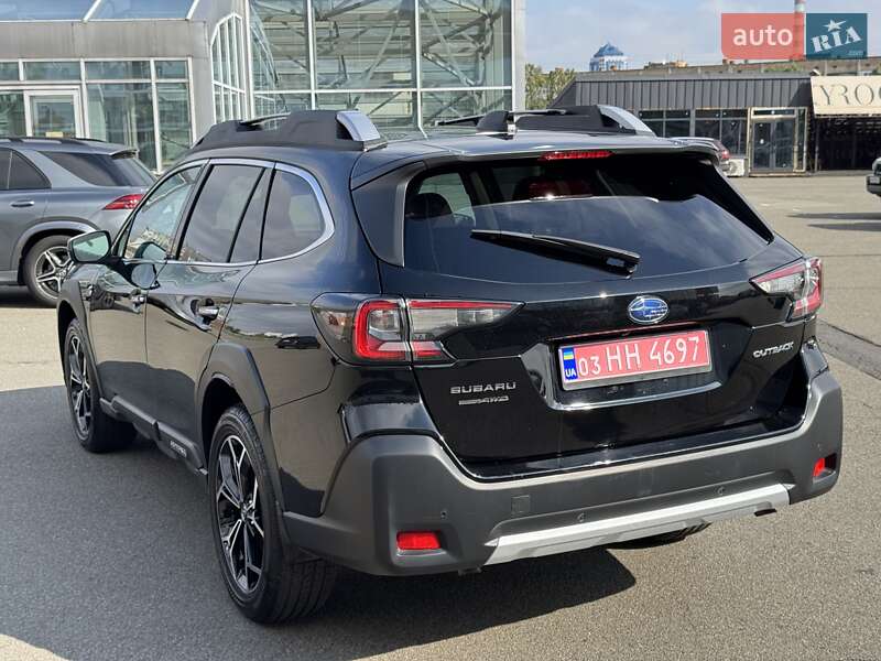 Универсал Subaru Outback 2023 в Киеве