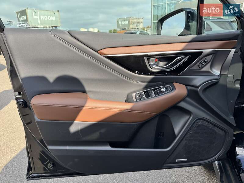 Универсал Subaru Outback 2023 в Киеве