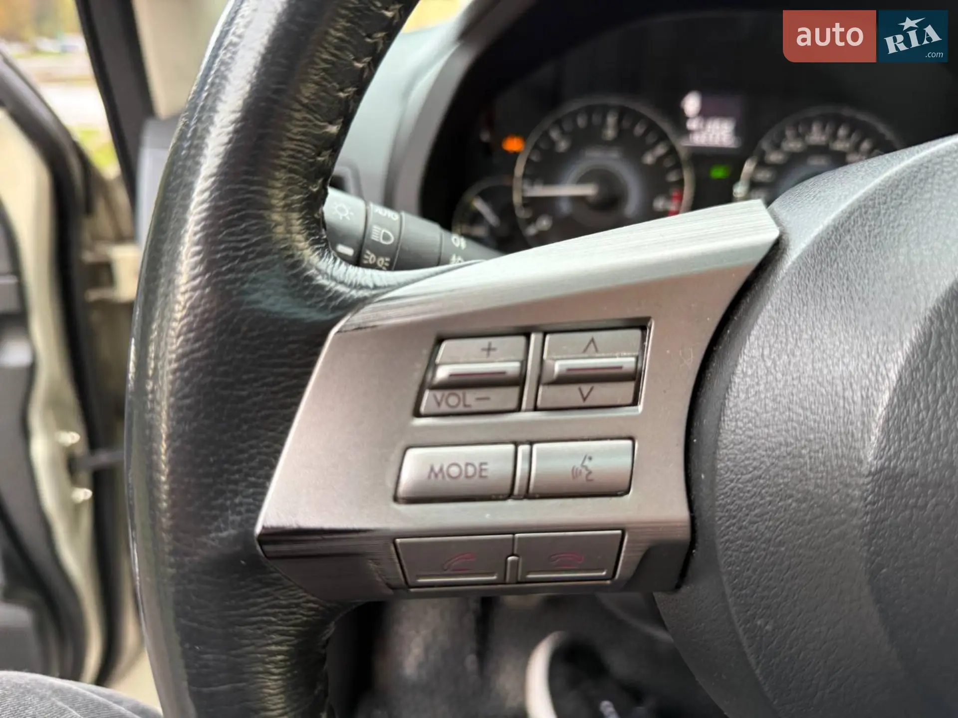 2010 Subaru Outback - мініатюра 13