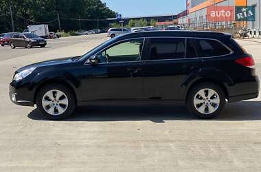 Универсал Subaru Outback 2011 в 