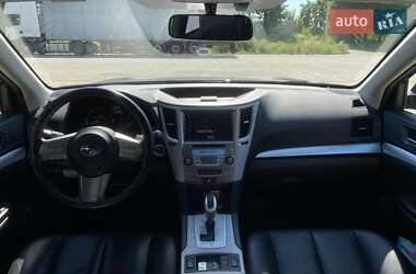 Универсал Subaru Outback 2011 в 