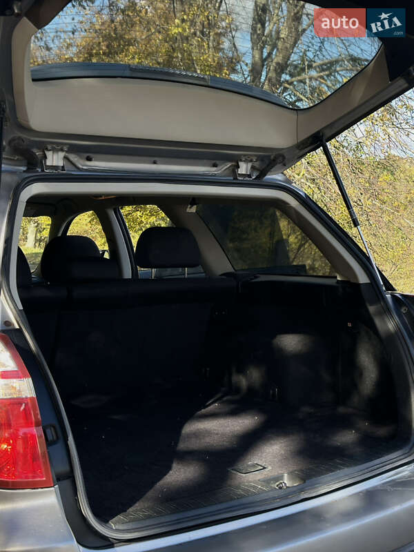 Универсал Subaru Outback 2008 в Баре
