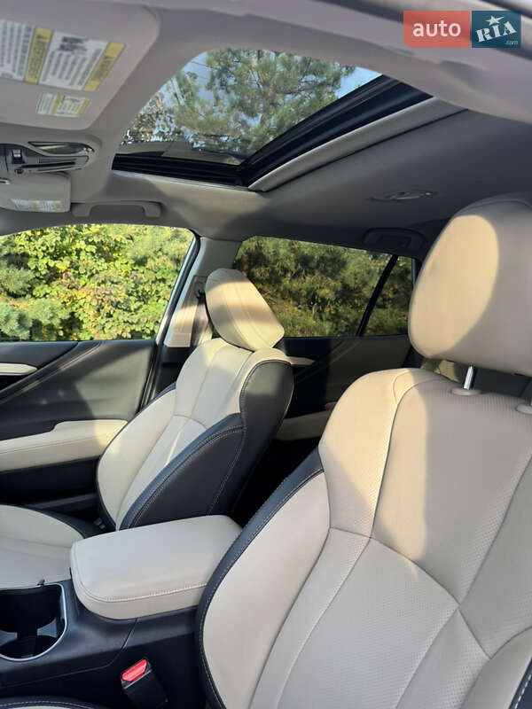 Универсал Subaru Outback 2023 в Киеве
