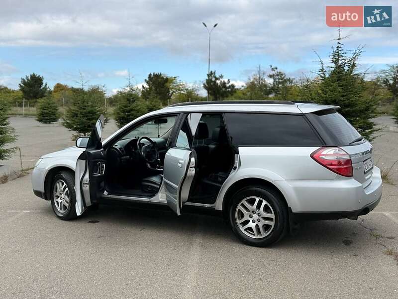 Універсал Subaru Outback 2007 в Одесі