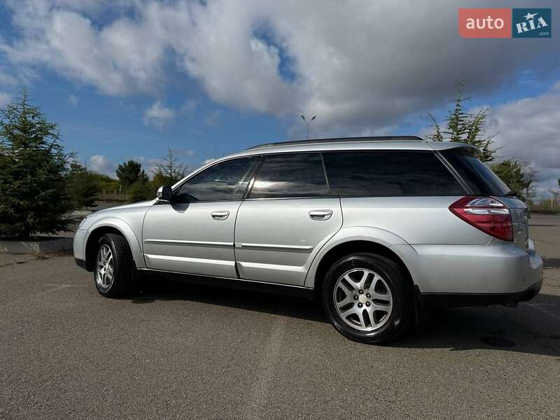 Універсал Subaru Outback 2007 в Одесі