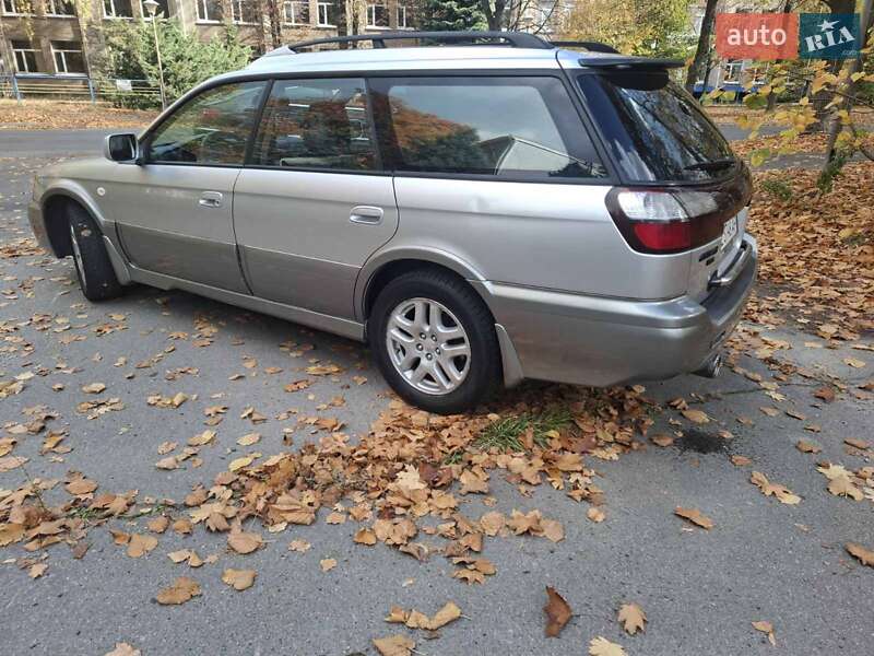 Універсал Subaru Outback 2002 в Дніпрі