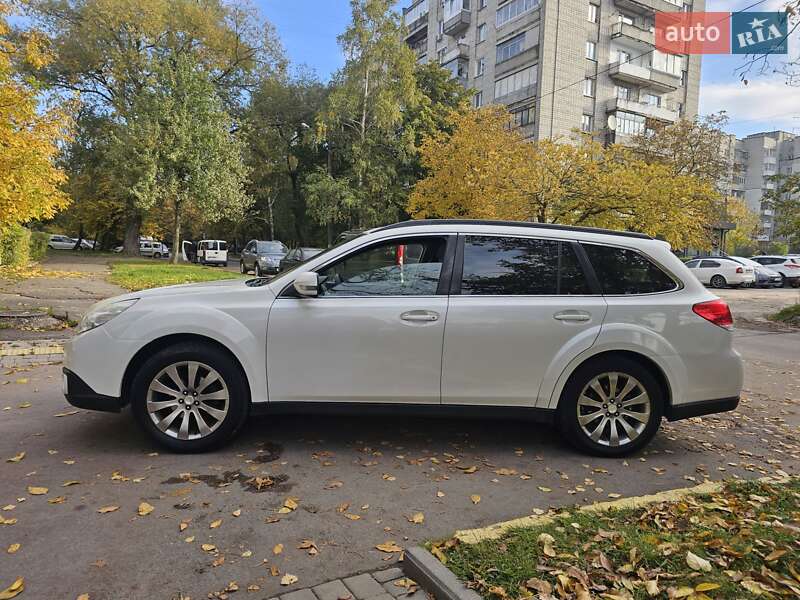 Универсал Subaru Outback 2010 в Львове фото 7 Универсал Subaru Outback 2010 в Львове
