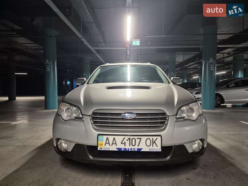 Універсал Subaru Outback 2003 в Києві