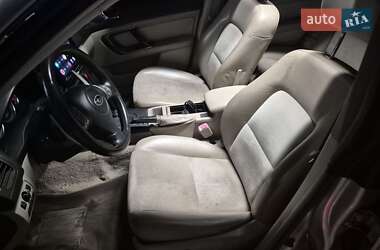 Универсал Subaru Outback 2004 в  фото 14 Универсал Subaru Outback 2004 в