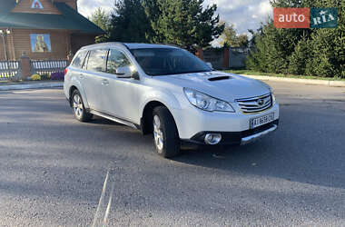 Subaru Outback 2010