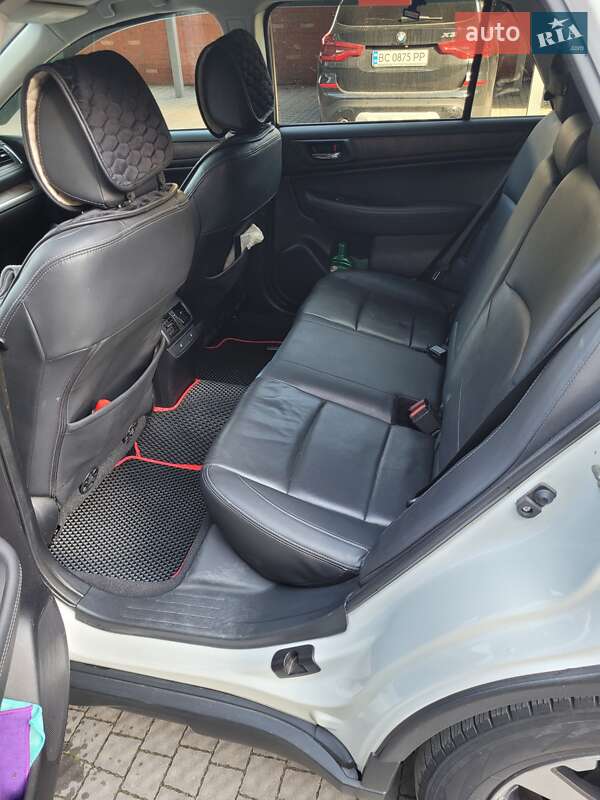 Універсал Subaru Outback 2016 в Харкові