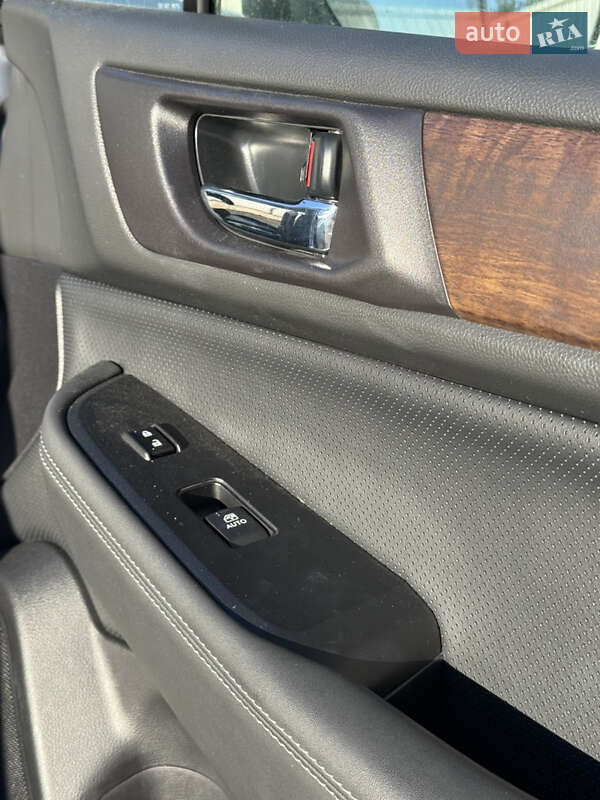 Универсал Subaru Outback 2017 в Луцке